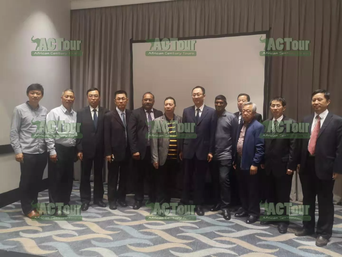 监狱单位公务.jpg